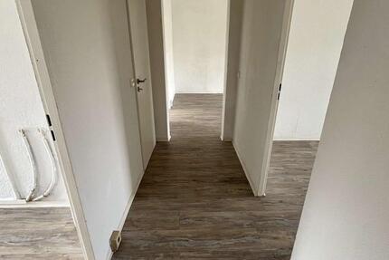 Wohnung Grimma - 3 Zimmer, 61 m&sup2;, 336&euro; | Angebot:25991290