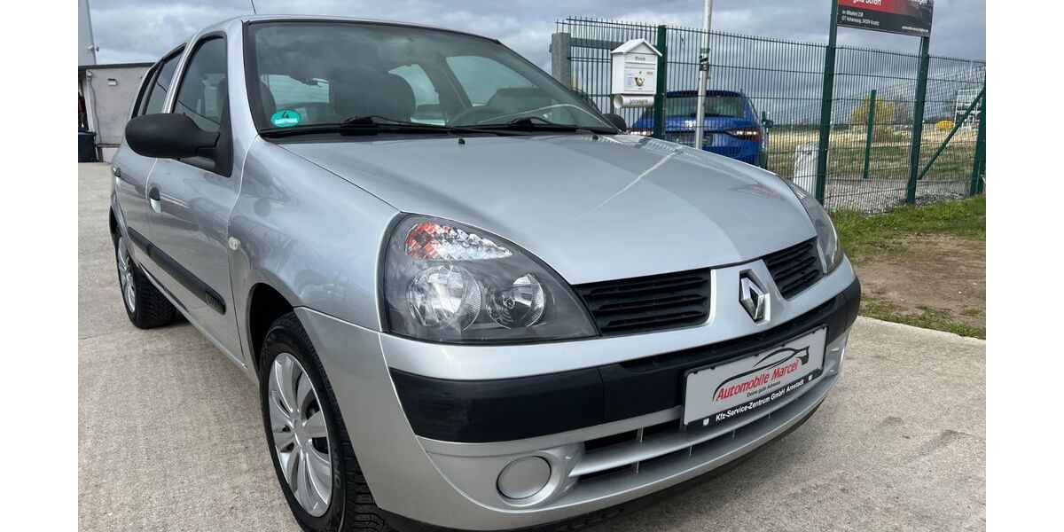 Renault Clio 154.844 km 1.999 &euro; Krostitz 04509