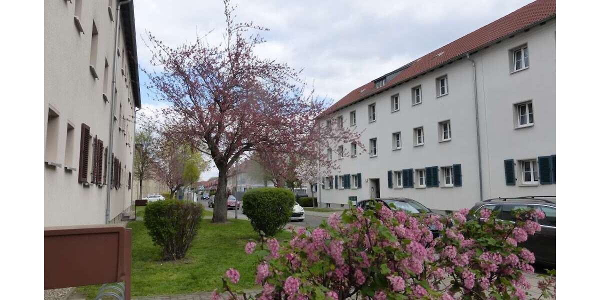 Etagenwohnung Merseburg Neumarkt (Vorstadt) - 3 Zimmer, 65 m&sup2;, 455&euro; | Angebot:25821618
