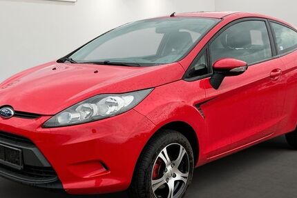 Ford Fiesta 82.586 km 2.999 &euro; Brehna 06796