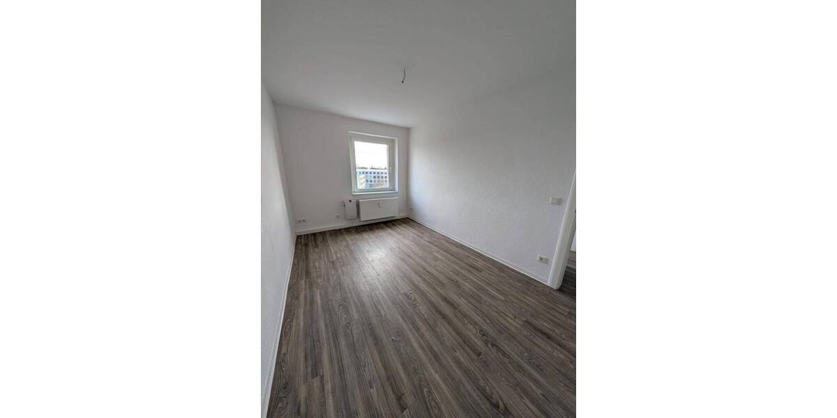Etagenwohnung Schkeuditz Altscherbitz - 4 Zimmer, 82 m&sup2;, 740&euro; | Angebot:23560446