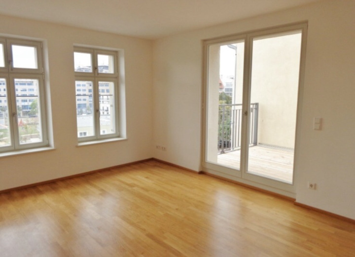 ZentrumOst - Tolle 4 Zi.-Whg., 3 Balkone, Parkett, FuBoHeizg., Lift -vermietet 4 zimmer