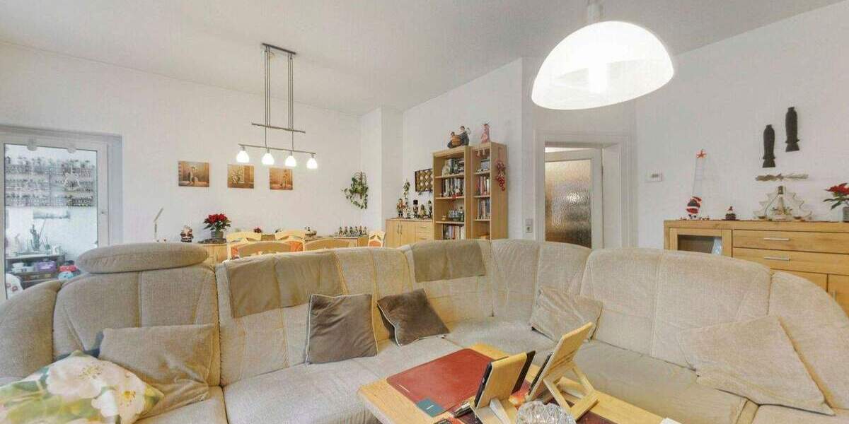 Etagenwohnung Leipzig Dölitz-Dösen - 3 Zimmer, 81 m&sup2;, 169.000&euro; | Angebot:25698111
