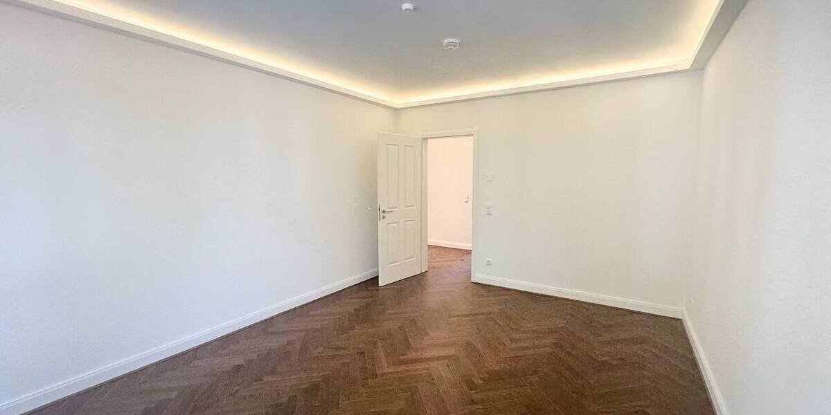 Was will man mehr? * Erstbezug * Parkett * Balkon * Fußbodenheizung * Wanne & Dusche * LED-Licht 3 zimmer