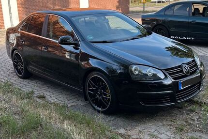 VW Jetta 213.000 km 4.500 &euro; Leuna 06237