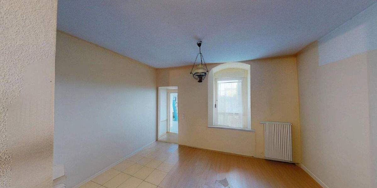 Mehrfamilienhaus, Wohnhaus Wurzen - 1 Zimmer, 317 m&sup2;, 199.000&euro; | Angebot:25821287