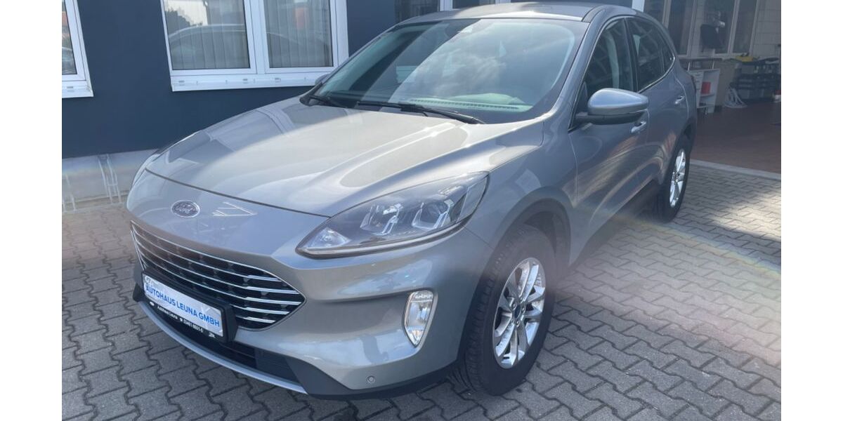 Ford Kuga 54.998 km 25.899 &euro; Leuna 06237
