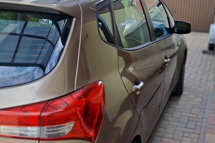 Hyundai IX20 56.000 km 6.250 € Rackwitz 04519