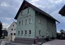 Haus zum Kaufen in Groitzsch 200.000 € 254 m²