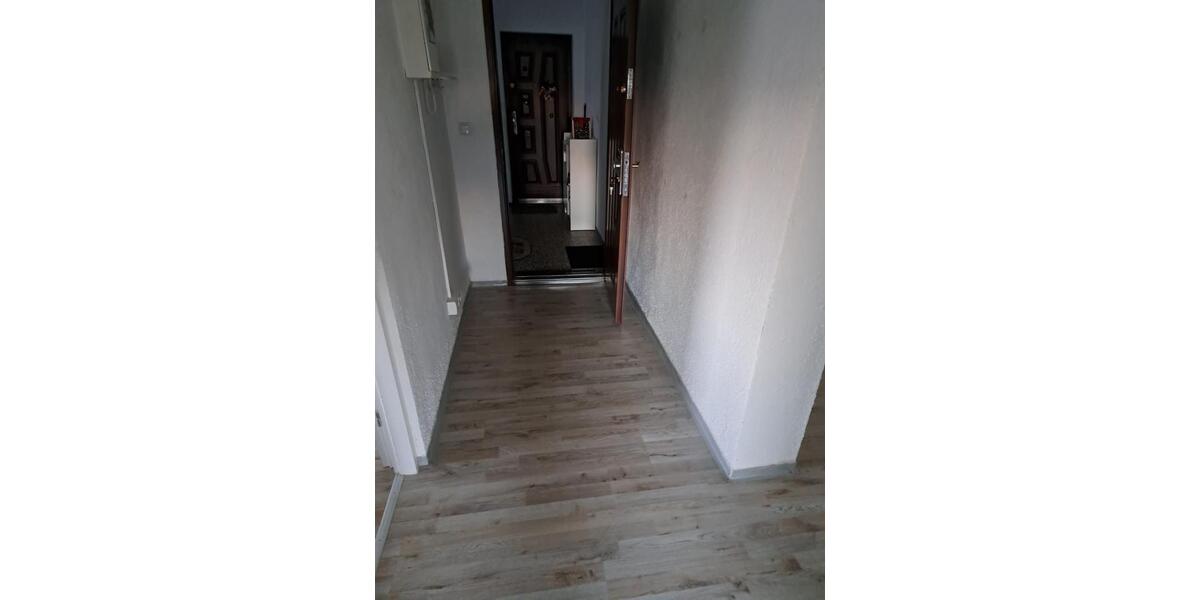 Ruhig wohnen mit Terrasse & Grünblick – 3-Zimmer-Wohnung in Leuna 3 zimmer