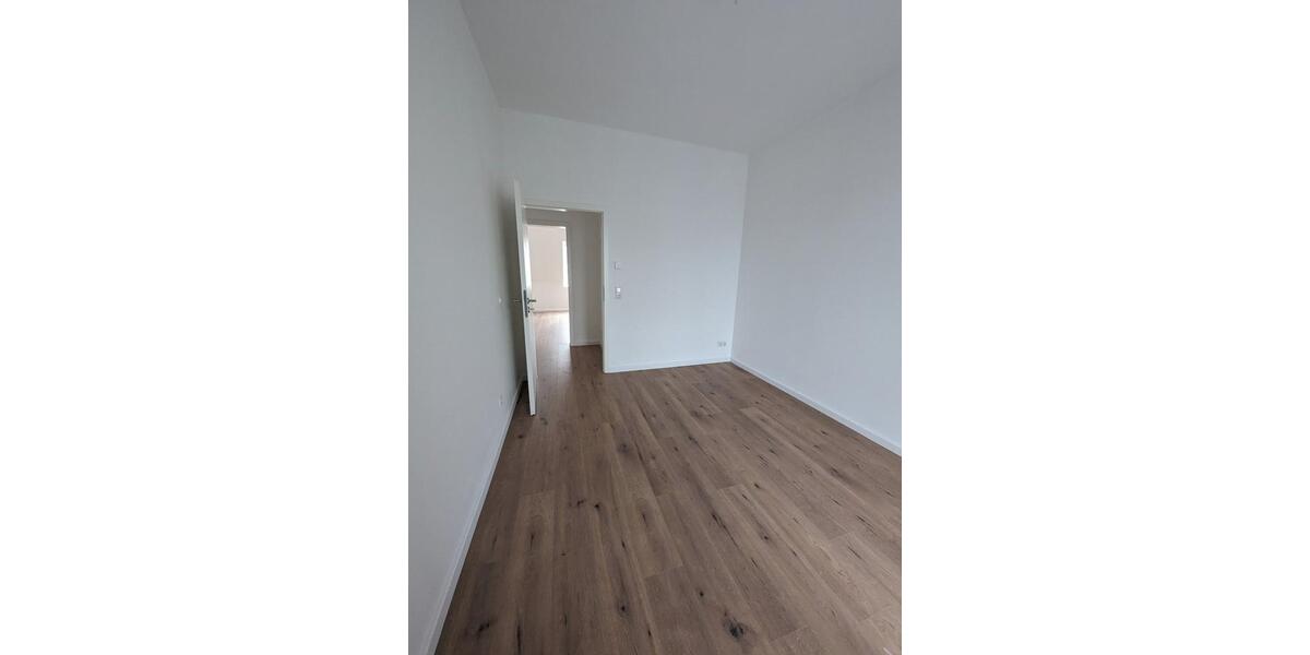 Erdgeschoßwohnung Leipzig Süd - 3 Zimmer, 89 m&sup2;, 1.099&euro; | Angebot:25960900