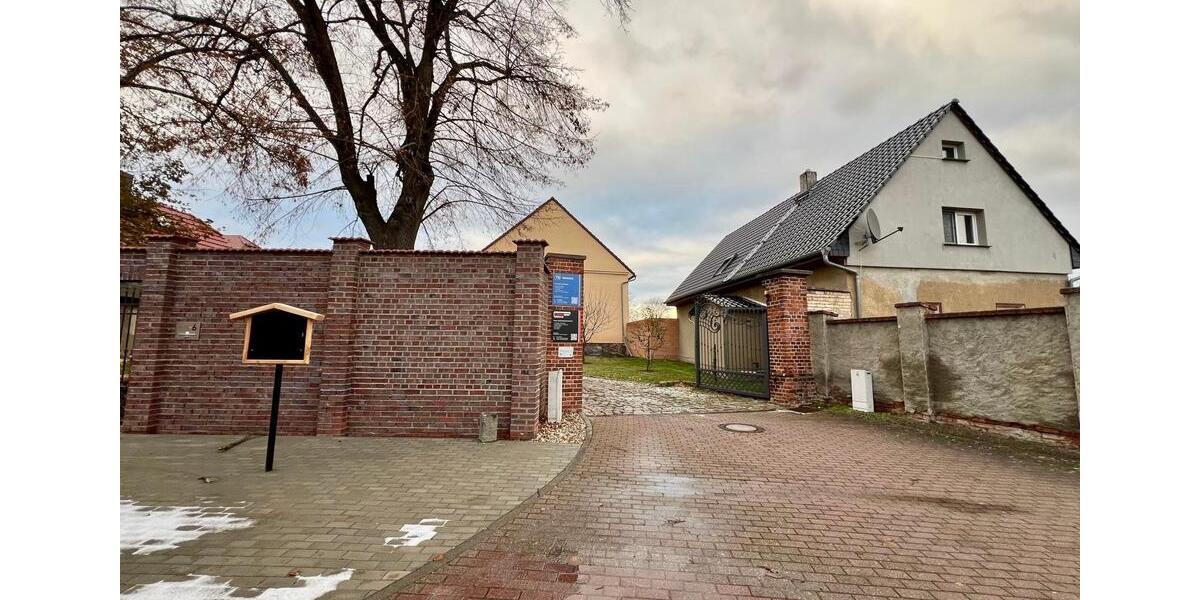 Dachgeschoßwohnung Schkeuditz - 3 Zimmer, 124 m&sup2;, 1.302&euro; | Angebot:26147891