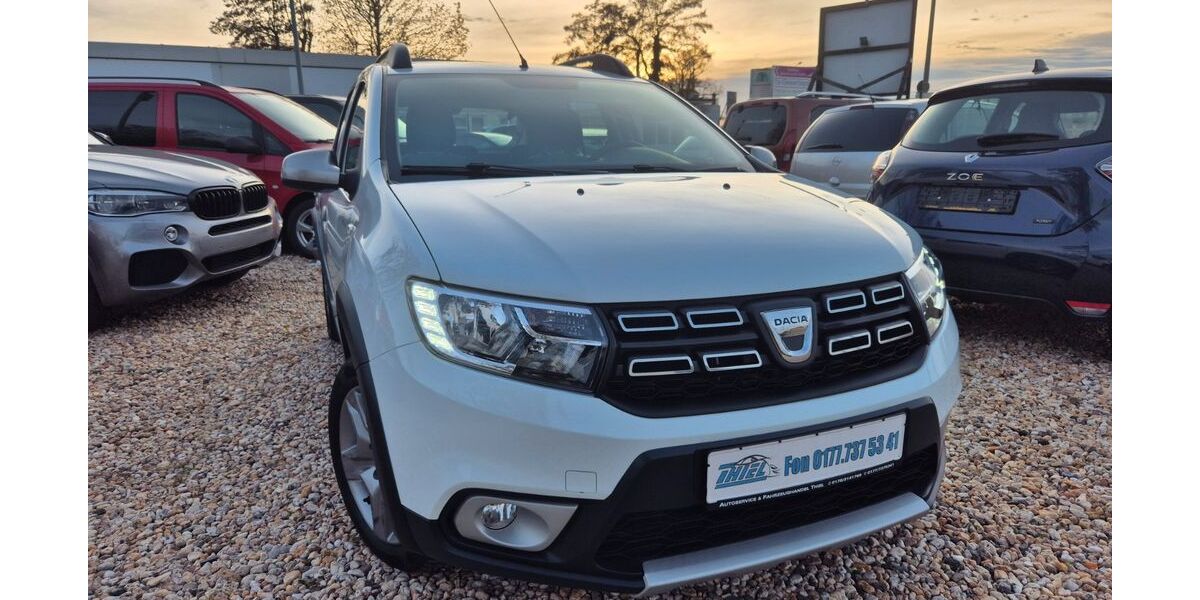 Dacia Sandero 50.000 km 9.490 &euro; Leipzig 04179