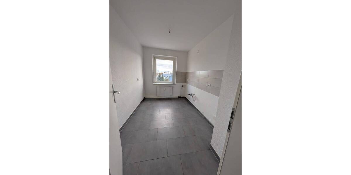 Etagenwohnung Schkeuditz Altscherbitz - 4 Zimmer, 82 m&sup2;, 740&euro; | Angebot:23560446