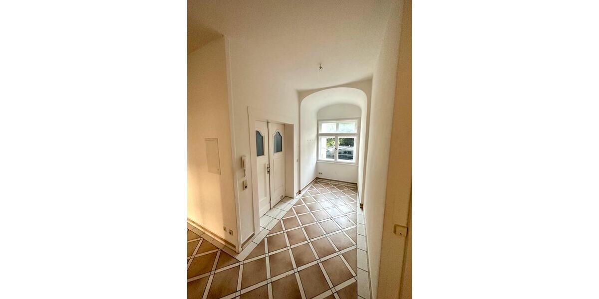 Hochparterre Wurzen - 5 Zimmer, 152 m&sup2;, 1.140&euro; | Angebot:26199125