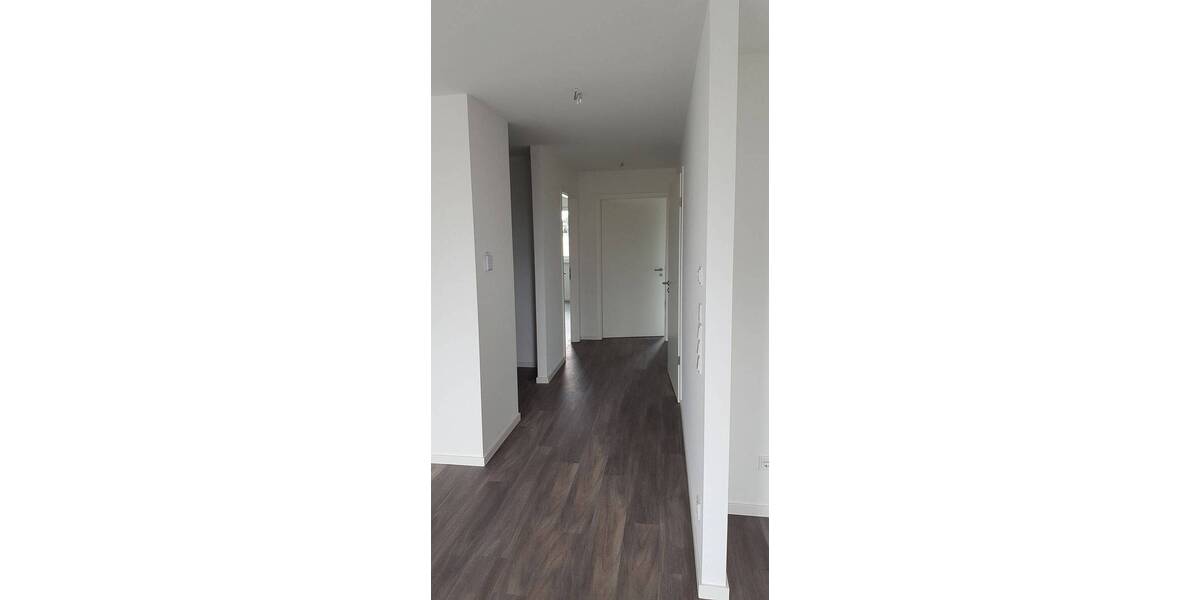 Etagenwohnung Großpösna - 3 Zimmer, 78 m&sup2;, 810&euro; | Angebot:26641657