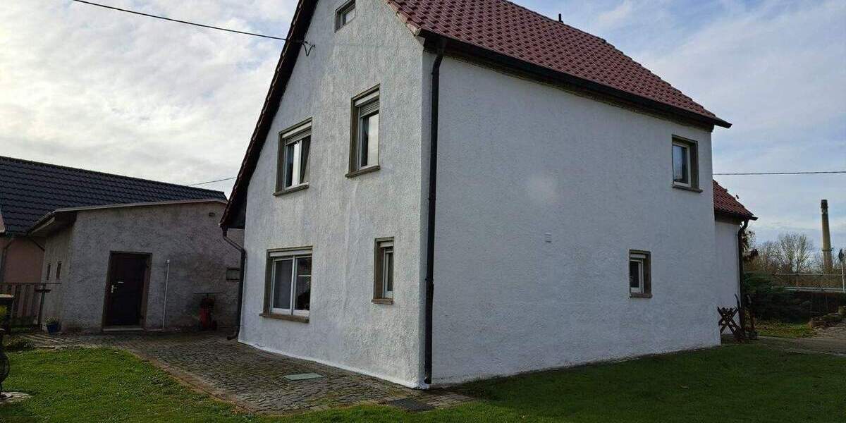 Einfamilienhaus Borna Kesselshain - 6 Zimmer, 122 m&sup2;, 290.000&euro; | Angebot:25770725