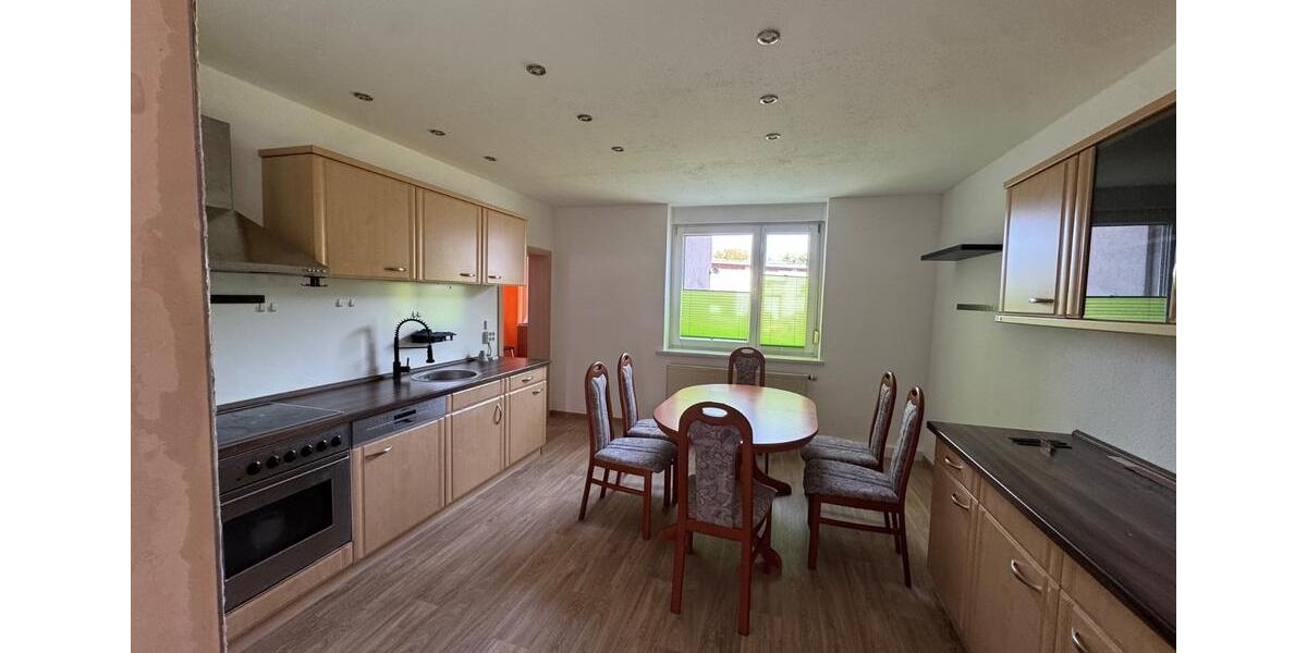 Erdgeschoßwohnung Delitzsch - 4 Zimmer, 119 m&sup2;, 900&euro; | Angebot:26508539