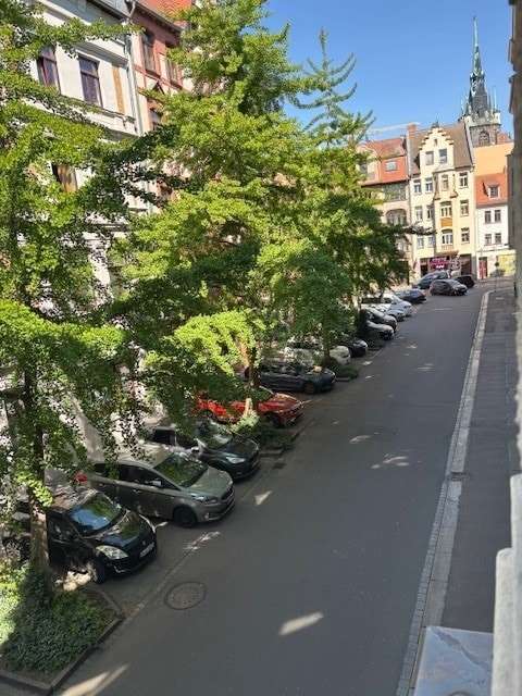 Wohnung zum Mieten in Halle 405 € 53.42 m²