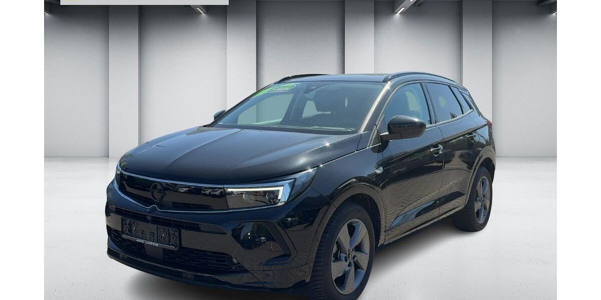 Opel Grandland (X) 15.998 km 18.990 &euro; Leipzig 04179