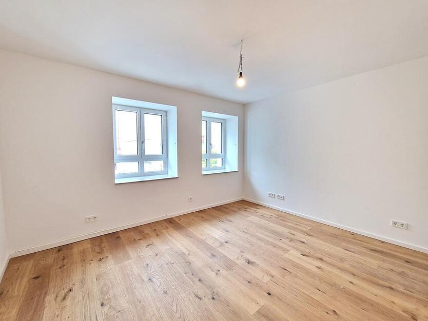 *Cityliving mit Charakter: Neubauwohnung in historischem Gebäude* 4-Zimmer-Wohnung mit 2 Balkonen 4 zimmer