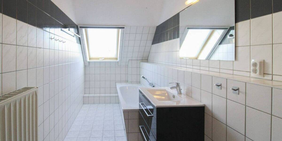 Reihenmittelhaus Leuna Kötschlitz - 5 Zimmer, 100 m&sup2;, 240.000&euro; | Angebot:26107524
