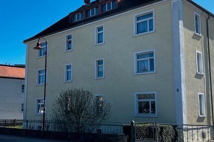 Wohnung Grimma - 3 Zimmer, 65 m&sup2;, 450&euro; | Angebot:26048426