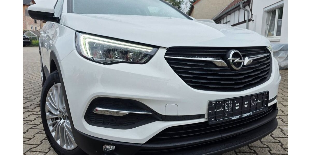 Opel Grandland (X) 50.500 km 12.999 &euro; Zwenkau 04442
