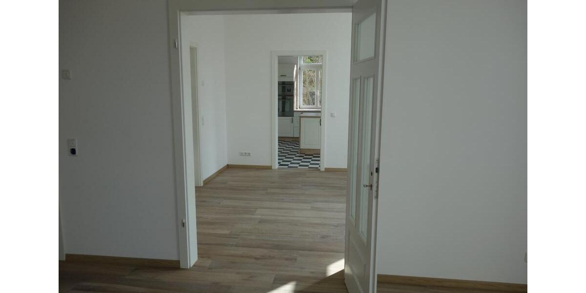 charmante modernisierte 3Z Wohnung in eleganter Villa 3 zimmer