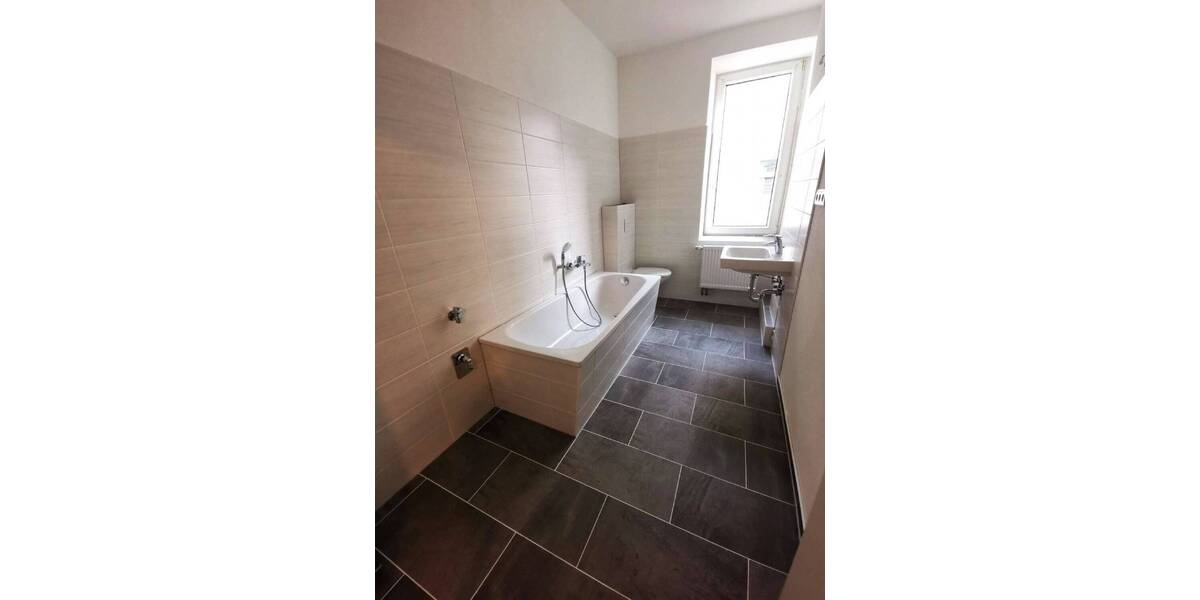 Etagenwohnung Eilenburg - 3 Zimmer, 76 m&sup2;, 623&euro; | Angebot:23326665