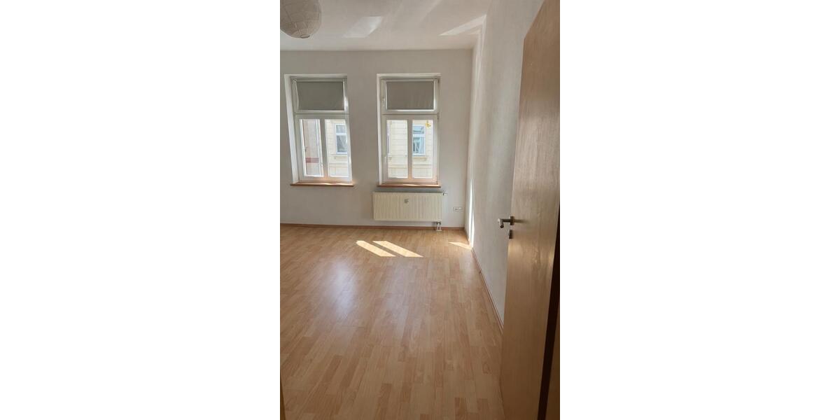 Etagenwohnung Wurzen - 4 Zimmer, 86 m&sup2;, 799&euro; | Angebot:26603589