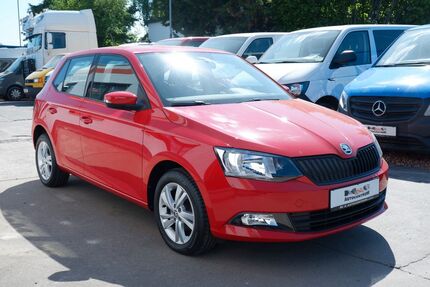 Skoda Fabia 83.211 km 8.990 € Halle 06116