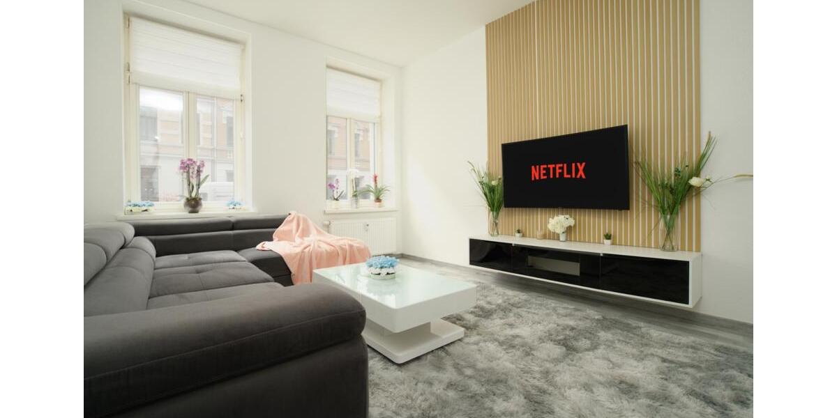 Mehrfamilienhaus, Wohnhaus Leipzig Ost - 2 Zimmer, 67 m&sup2;, 95&euro; | Angebot:24803175