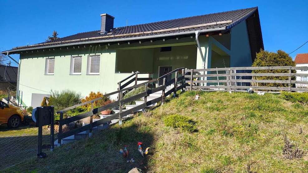 Haus zum Kaufen in Bad Lausick OT Steinbach 699.000 € 230 m²