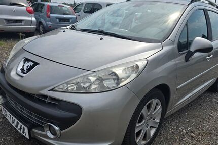Peugeot 207 145.750 km 2.990 &euro; Taucha 04425