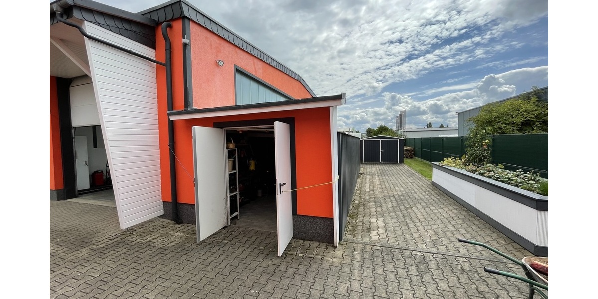 Traumhaftes Anwesen! modernes Wohnen und Arbeiten mit Pool, Einliegerwohnung, Werkstatt und mehr 5 zimmer