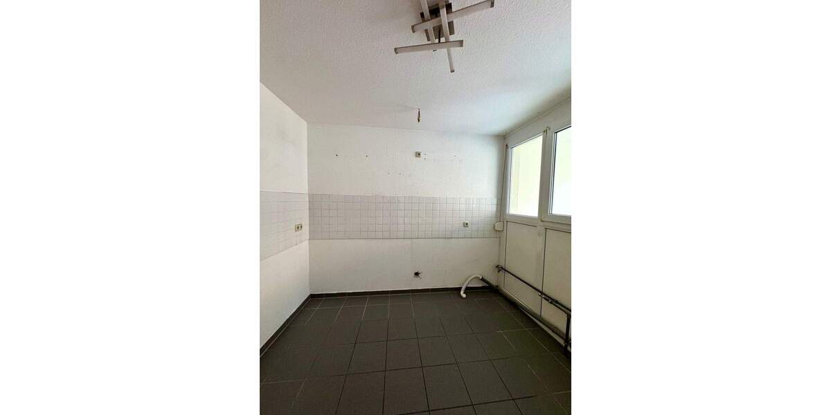 Etagenwohnung Leipzig Altlindenau - 3 Zimmer, 73 m&sup2;, 230.000&euro; | Angebot:25736559