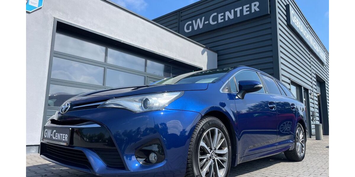 Toyota Avensis 165.000 km 10.790 &euro; Leipzig 04129