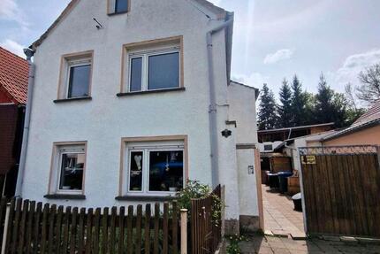 Haus Hohenmölsen - 5 Zimmer, 120 m&sup2;, 180.000&euro; | Angebot:26391263