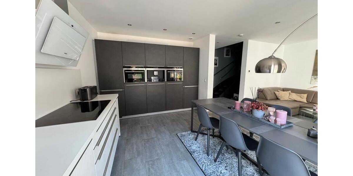 Reihenhaus Leipzig Nord - 5 Zimmer, 168 m&sup2;, 798.000&euro; | Angebot:26462398