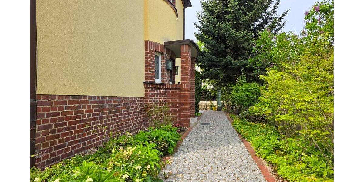 Etagenwohnung Leipzig Marienbrunn - 3 Zimmer, 84 m&sup2;, 1.009&euro; | Angebot:26916656