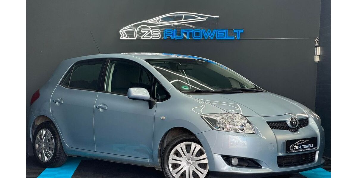 Toyota Auris 116.000 km 4.790 &euro; Leipzig 04179