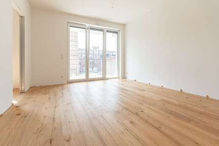 Wohnung zum Mieten in Schkeuditz 778 € 62.18 m² 2 zimmer