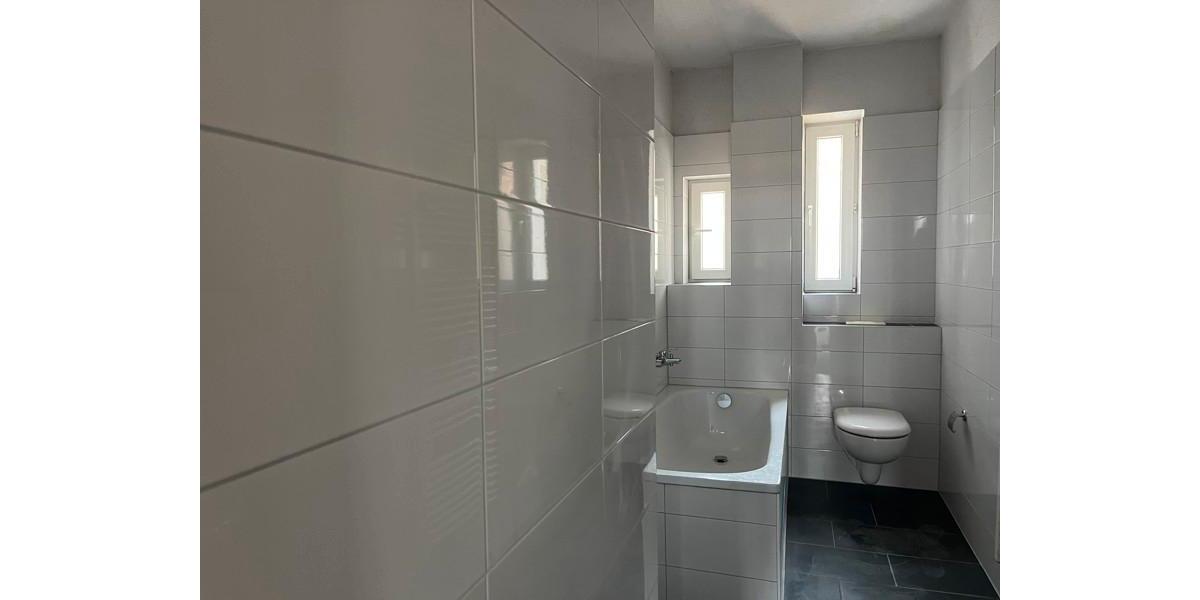 Etagenwohnung Leipzig Nordost - 2.5 Zimmer, 65 m&sup2;, 585&euro; | Angebot:26358658