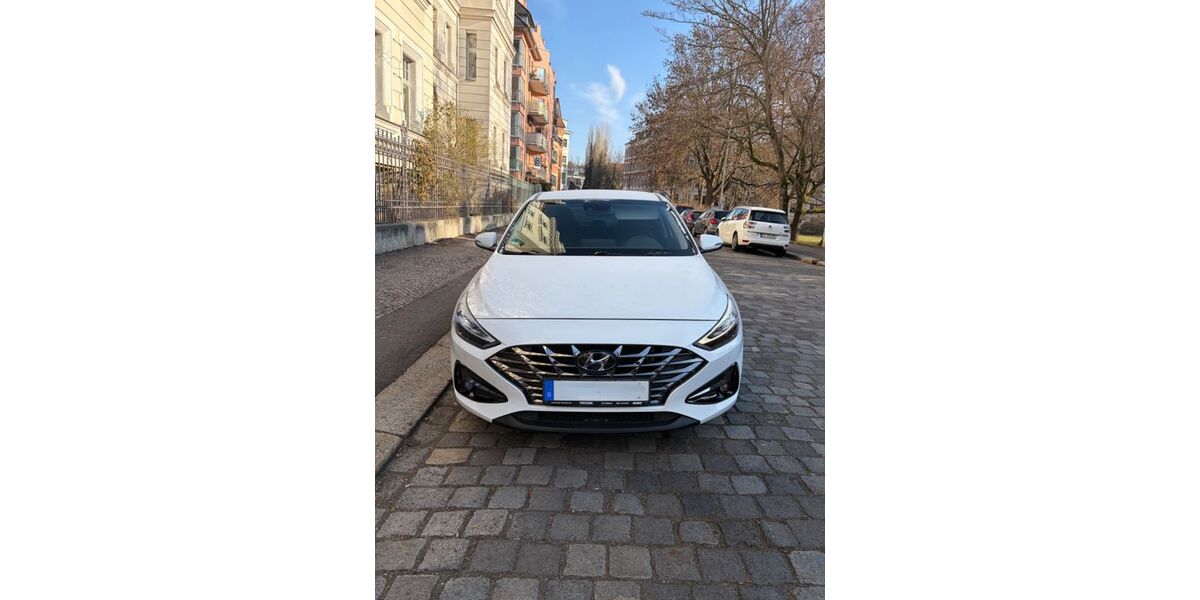 Hyundai i30 43.000 km 18.990 &euro; Leipzig 04229