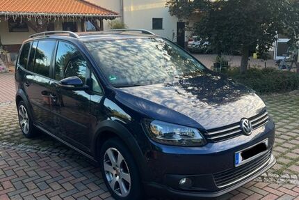 VW Touran 166.900 km 9.000 &euro; Kupsal 04509