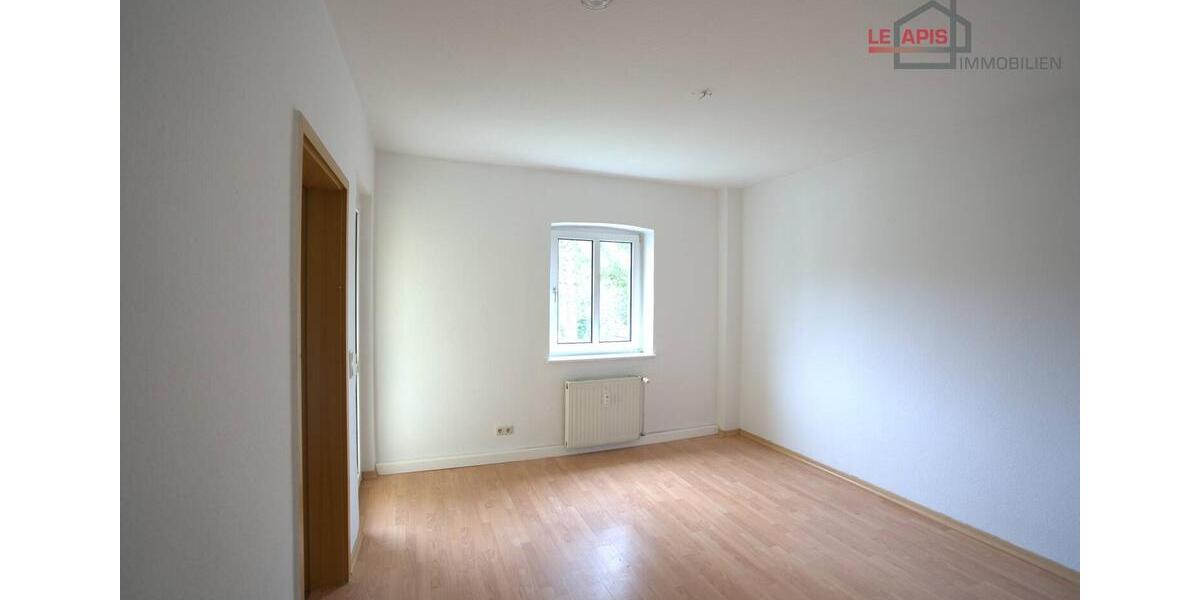 Etagenwohnung Böhlen - 3.5 Zimmer, 75 m&sup2;, 638&euro; | Angebot:26060661