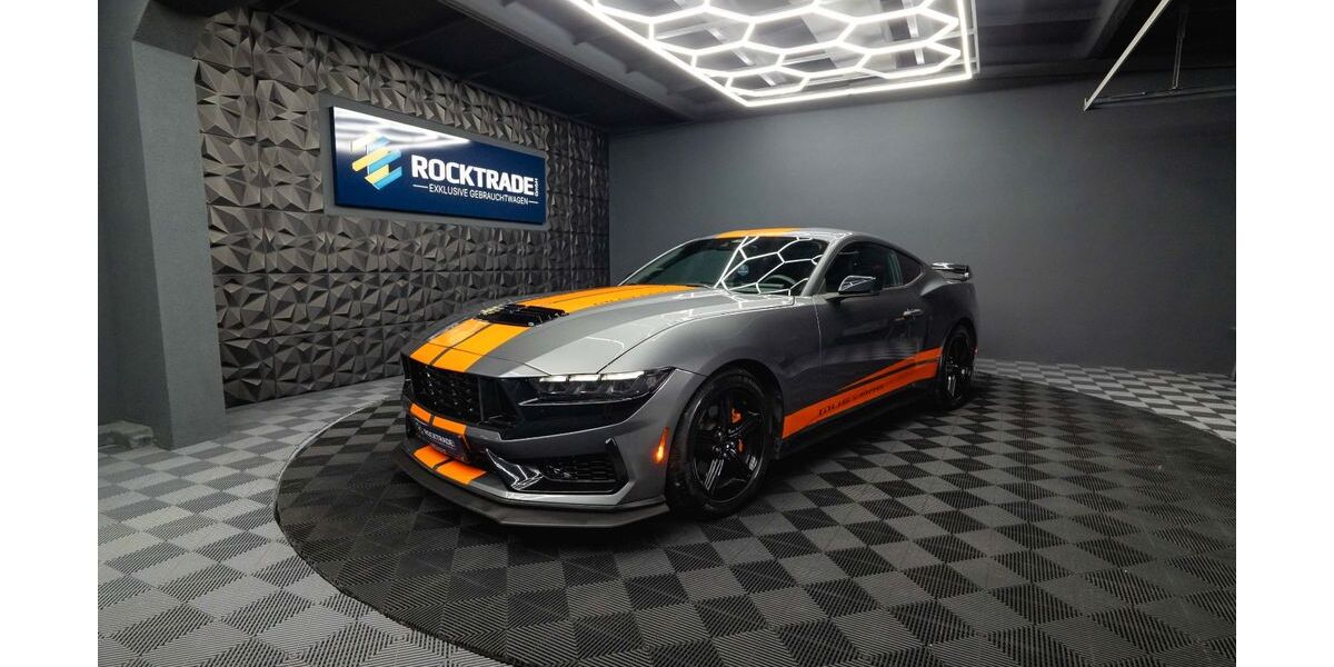 Ford Mustang 44.715 km 36.990 &euro; Leipzig 04178