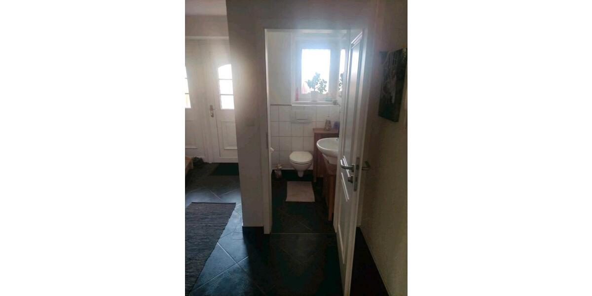 Doppelhaushälfte Pegau - 4 Zimmer, 111 m&sup2;, 325.000&euro; | Angebot:26106657