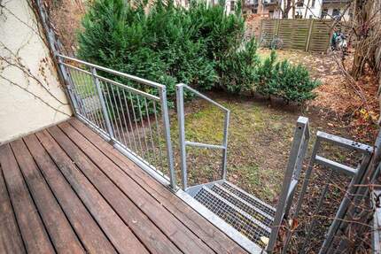 BEZUGSFREIE GARTENWOHNUNG GESUCHT? 1 Zimmer mit Tageslichtbad, EBK, Balkon & Gartenanteil 1 zimmer